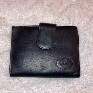 Small Black Top Grain Cowhide Leather Wallet